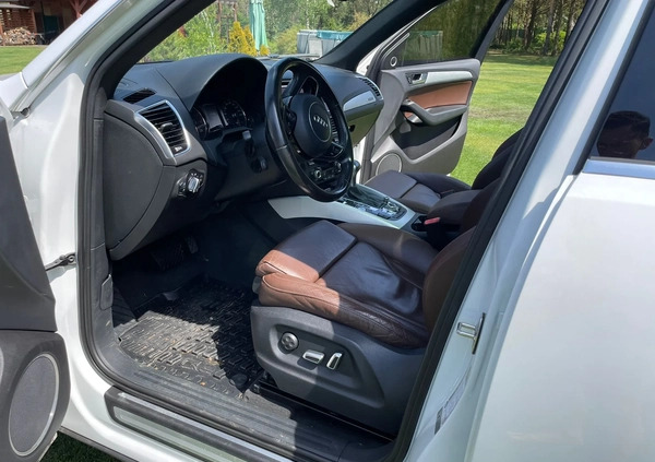 Audi Q5 cena 82500 przebieg: 128000, rok produkcji 2017 z Opole małe 211